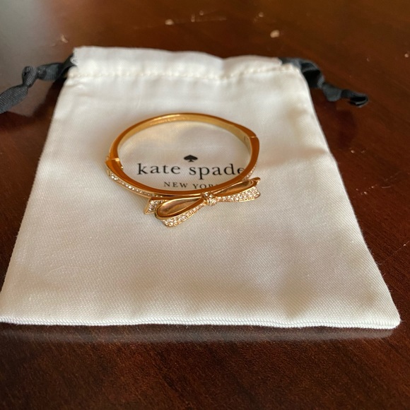 Kate Spade New York Sparking Bow Bangle Bracelet - Picture 1 of 12